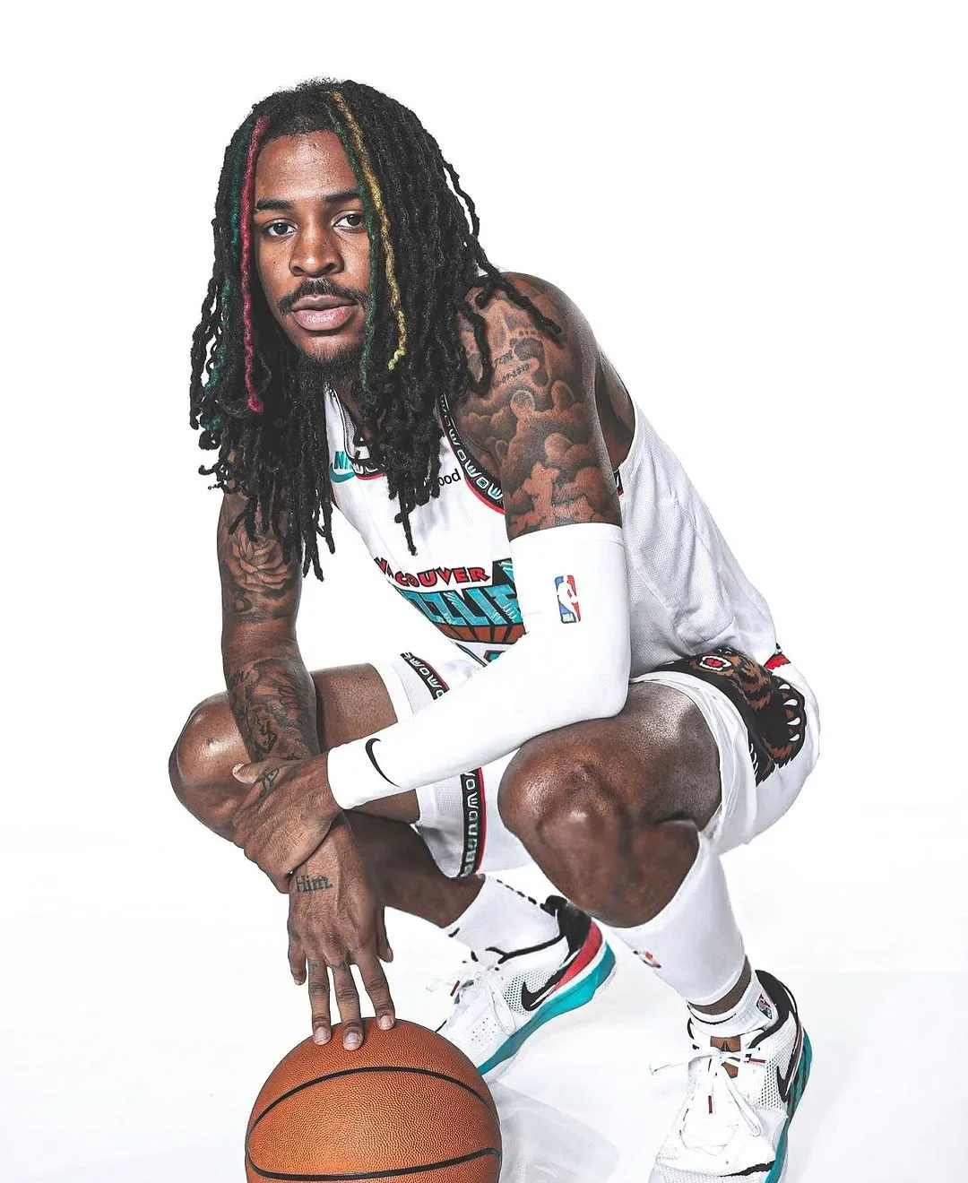 开云体育APP下载-包含灰熊险胜凯尔特人B队,凯尔·库兹马打破历史纪录的词条