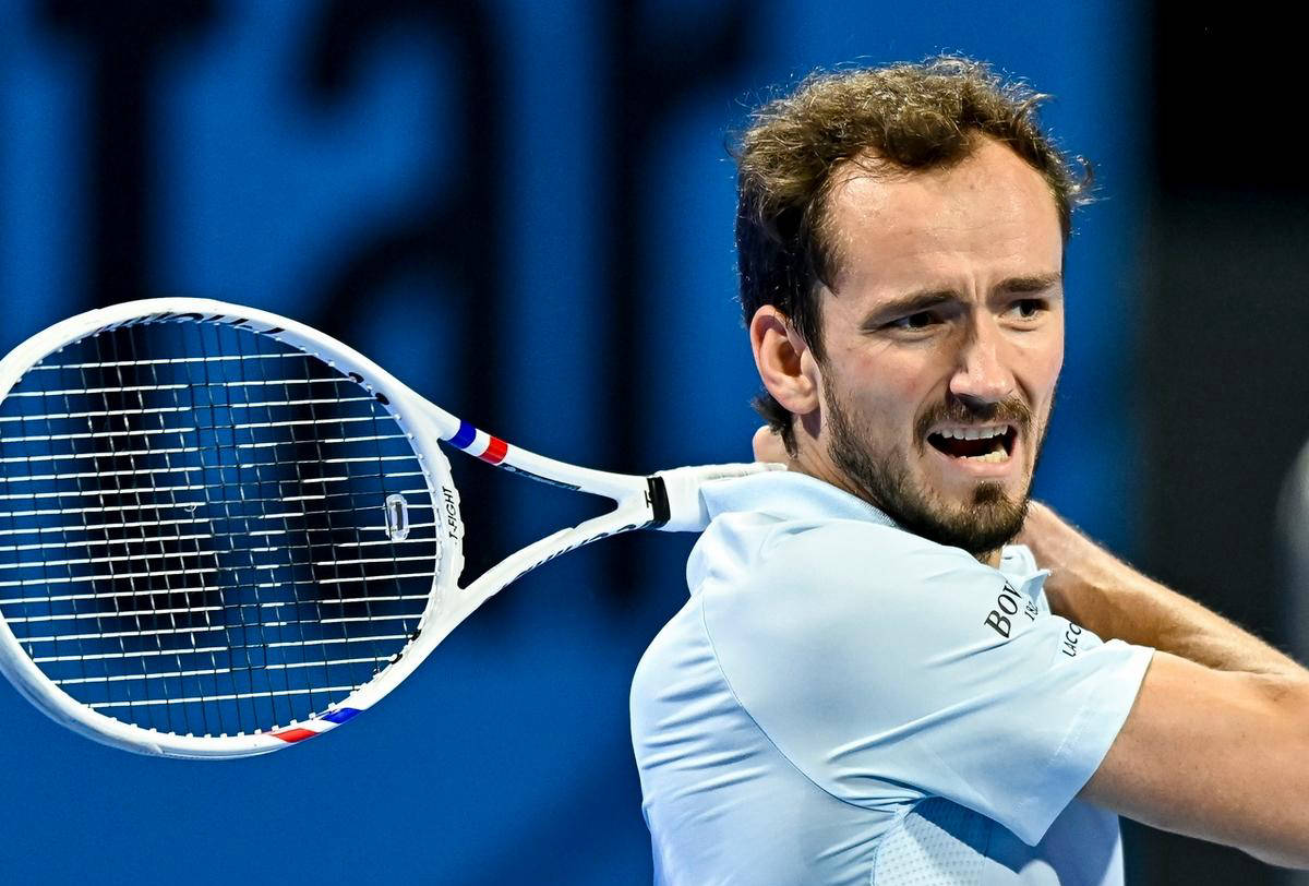 包含欧洲网球队力克法国网球队,梅德韦杰夫关键制胜的词条 包含欧洲网球队力克法国网球队,梅德韦杰夫关键制胜的词条