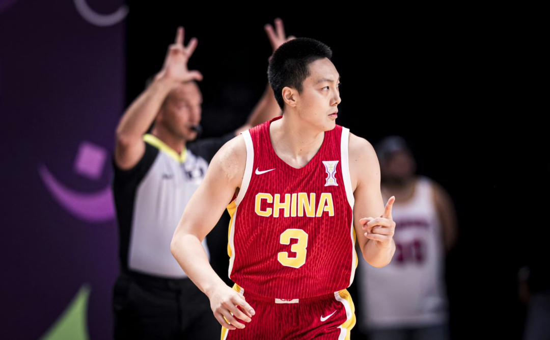 澳大利亚男篮爆冷中国男篮,布克一己之力扛起全队的简单介绍 澳大利亚男篮爆冷中国男篮,布克一己之力扛起全队的简单介绍