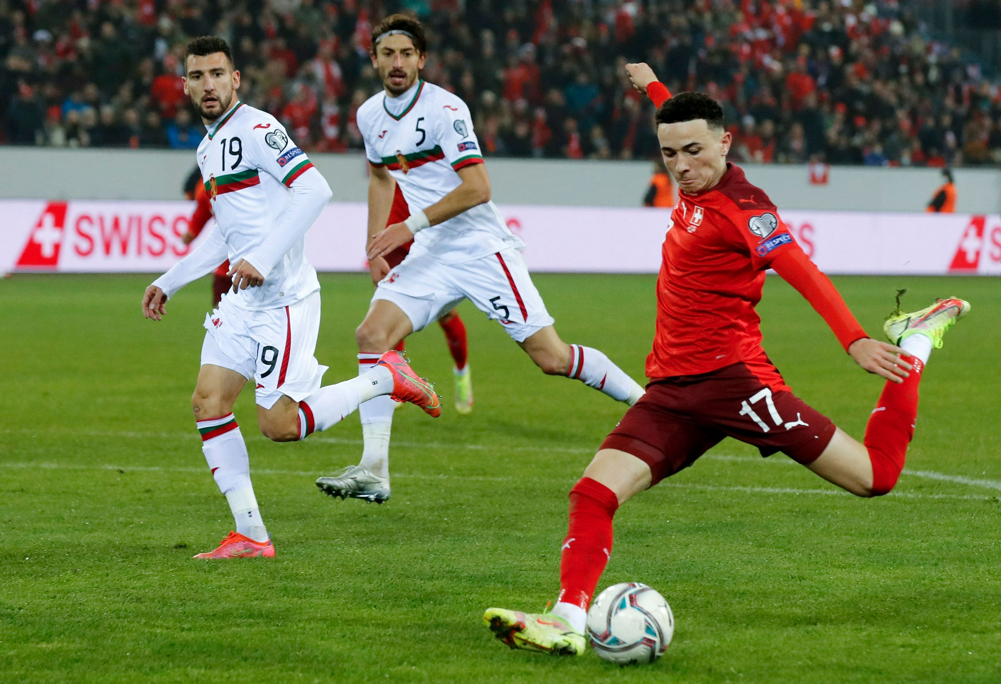 开云体育官方网站-瑞士队在对威尔士的比赛中表现出色的简单介绍