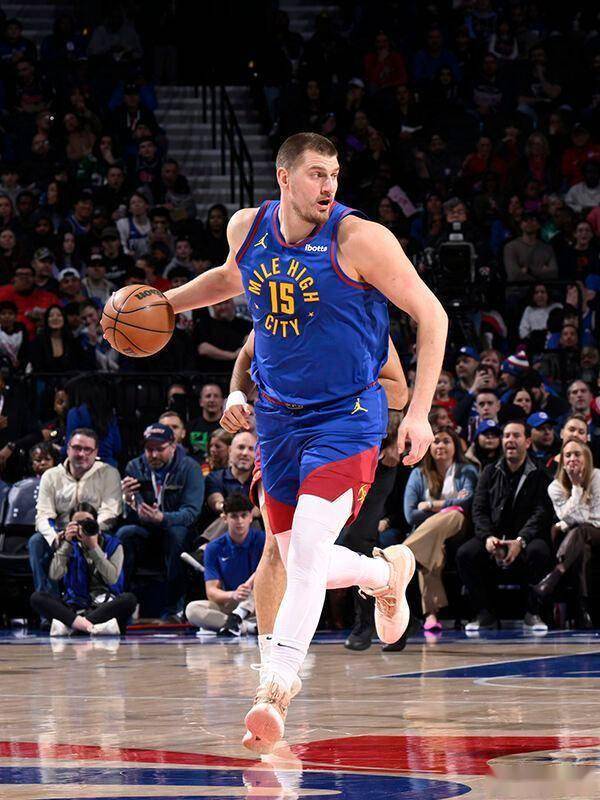 开云体育中国-关于掘金再败太阳,约基奇临危不惧全队努力的信息