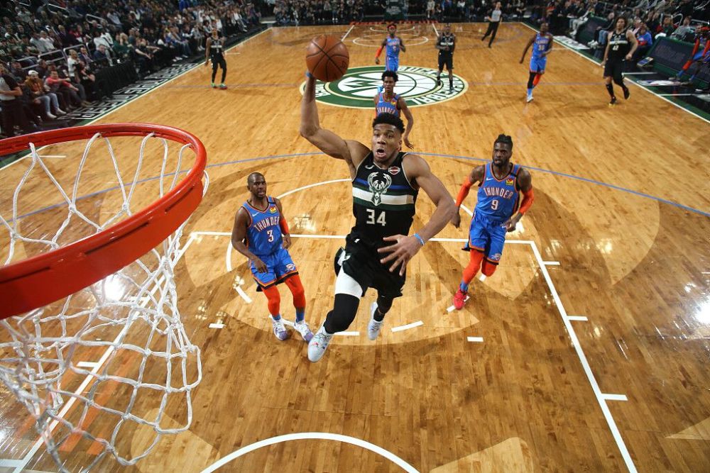 开云体育下载-猛龙队主场告捷,完成对手碾压