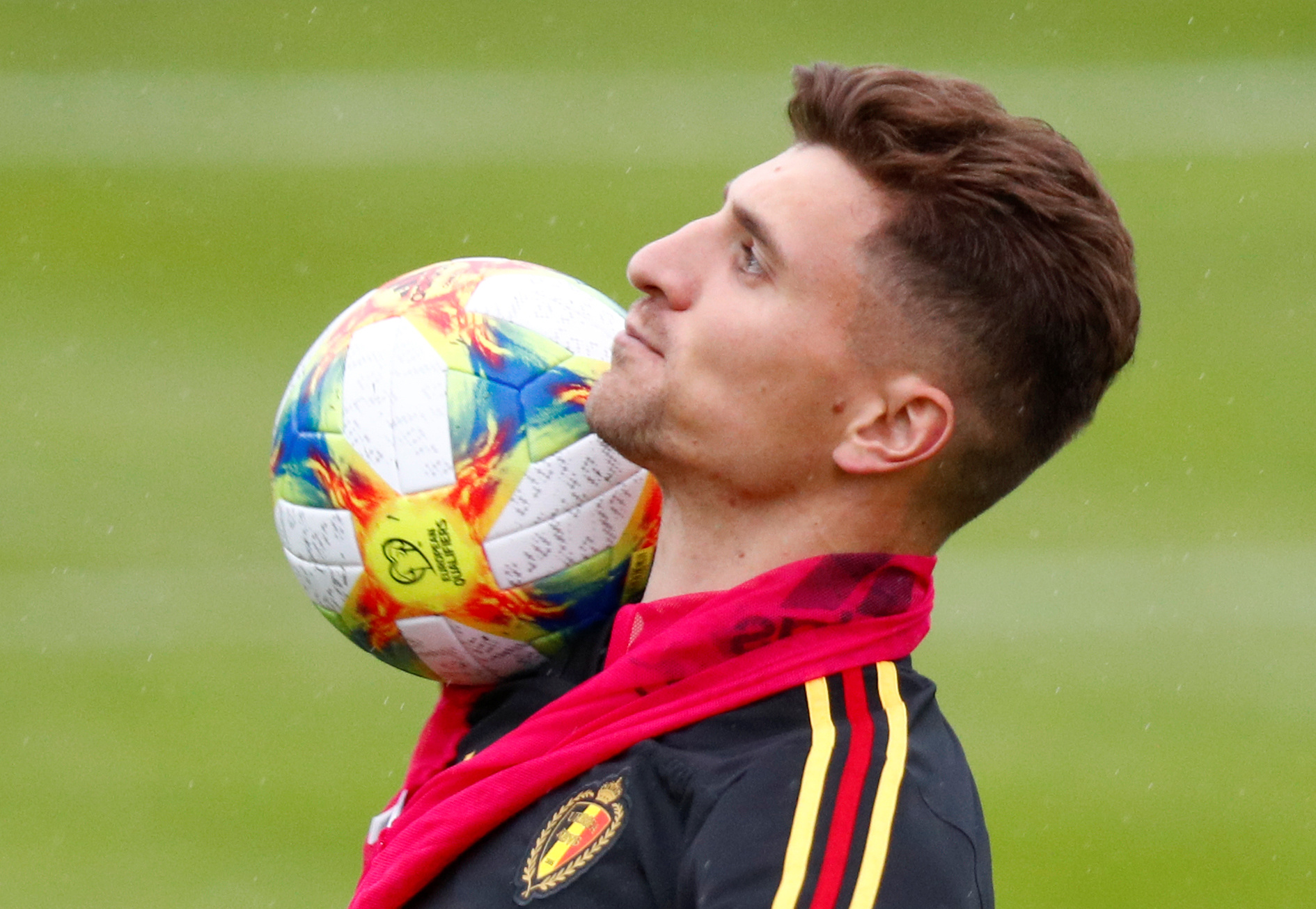 开云APP-包含比利时女足备战全力,向胜利进发的词条