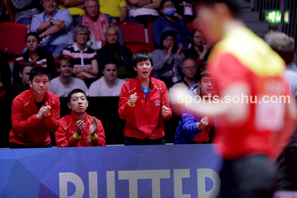 开云体育直播-奥地利队险胜英格兰队,马龙带队取胜的简单介绍