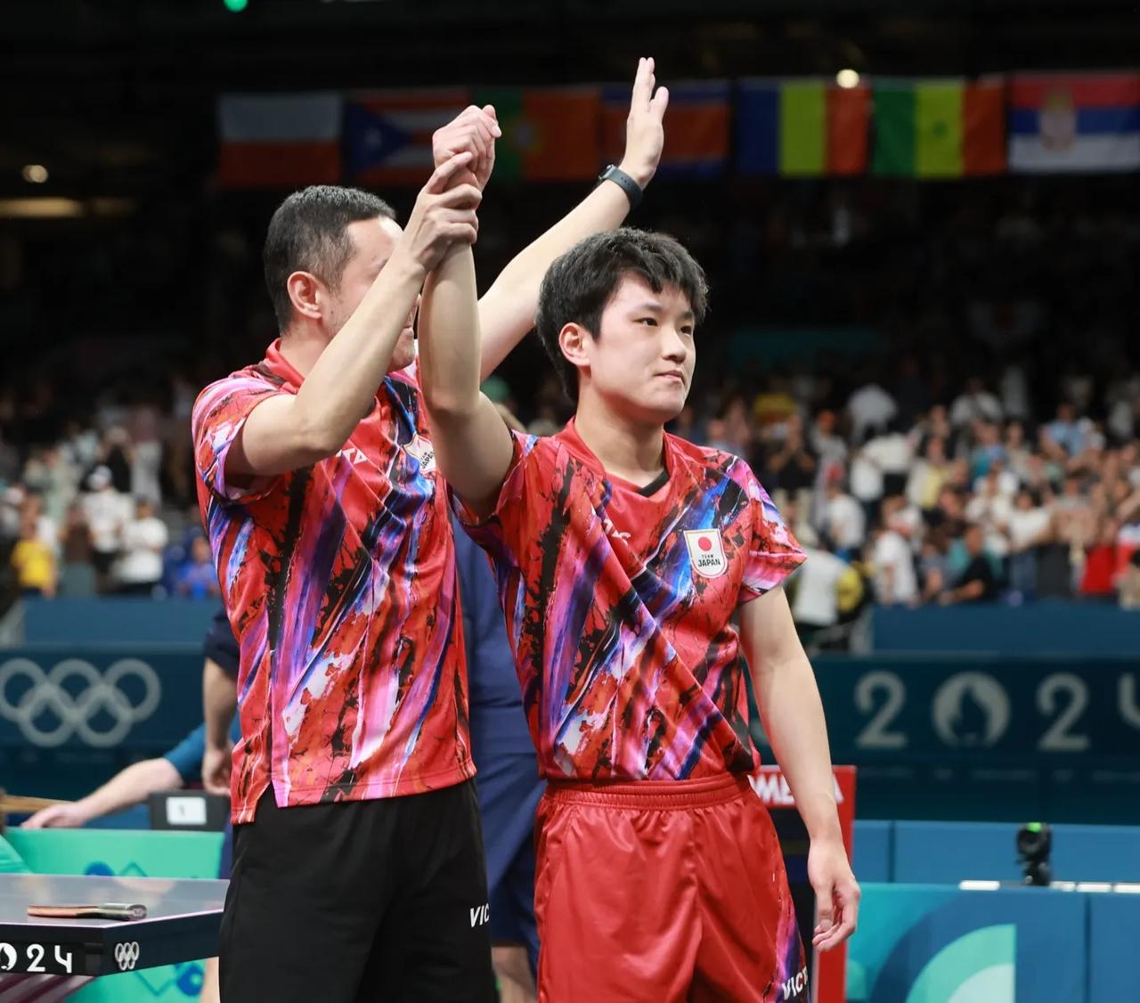 包含法国队鏖战奥地利队,张本智和惊艳四座的词条 包含法国队鏖战奥地利队,张本智和惊艳四座的词条